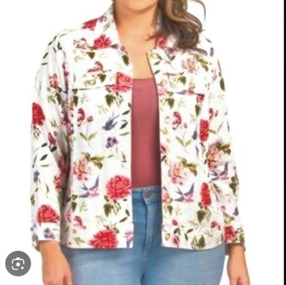 Tahari Jackets & Blazers - Tahari Women's Plus Size White Floral Linen Blend Shirt Jacket. Size 1X Coastal